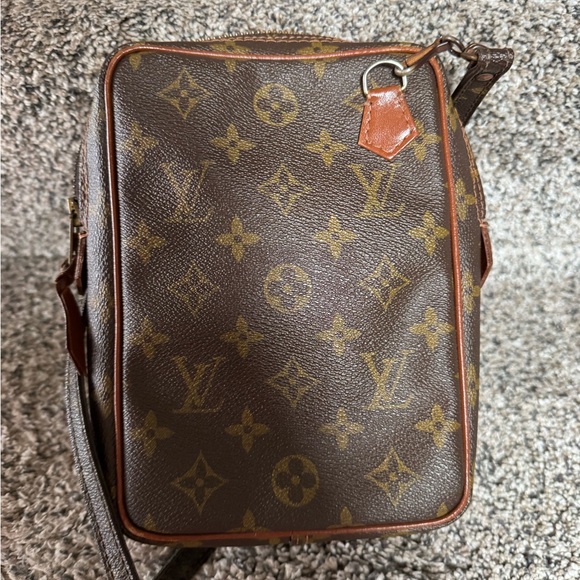 Louis Vuitton Monogram Belt Bag in Brown - Picture 6 of 9